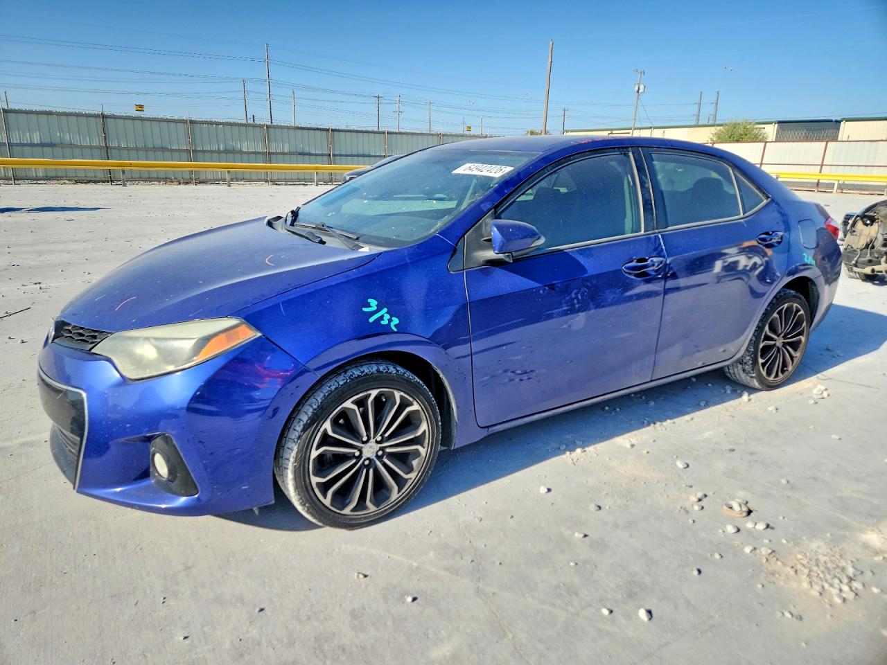 2015 TOYOTA COROLLA
