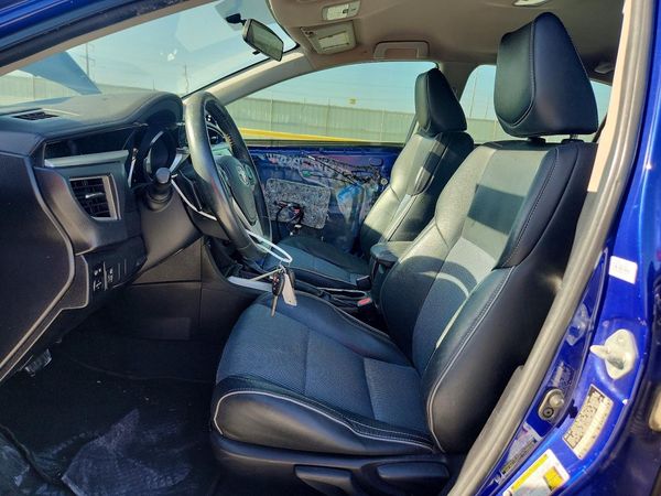 2015 TOYOTA COROLLA
