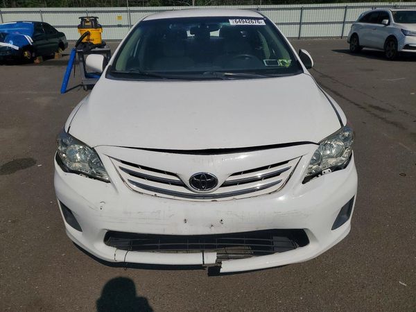2013 TOYOTA COROLLA