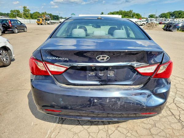 2013 HYUNDAI SONATA GLS/ GLS Popular