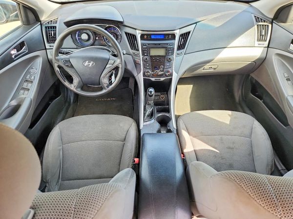 2013 HYUNDAI SONATA GLS/ GLS Popular