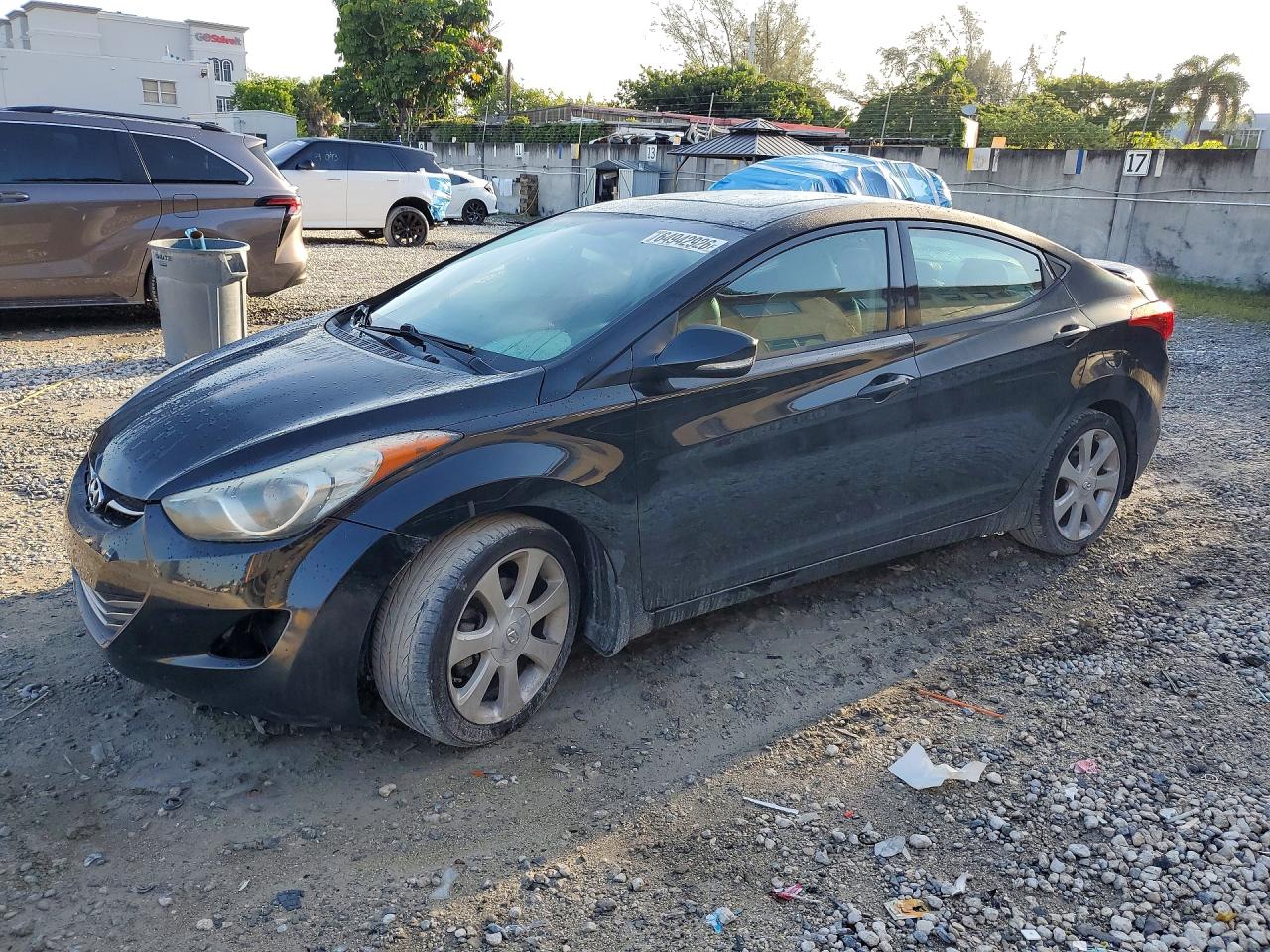 2013 HYUNDAI ELANTRA