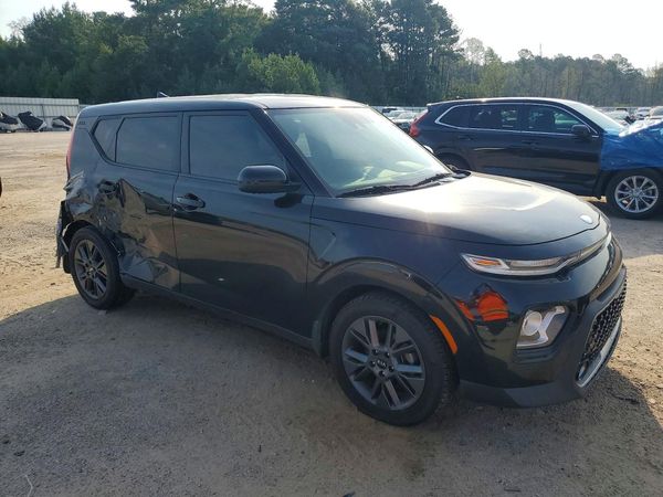 2020 KIA SOUL