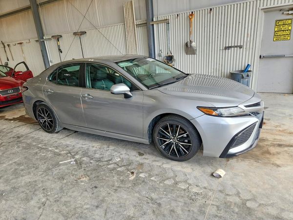 2021 TOYOTA CAMRY