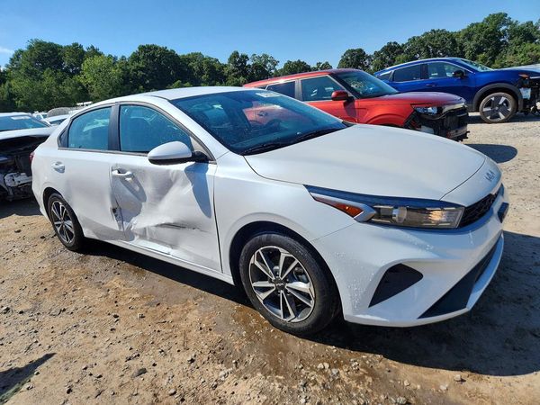 2024 KIA FORTE LX, LXS — Passenger 3/4