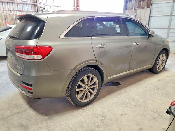 2017 KIA SORENTO