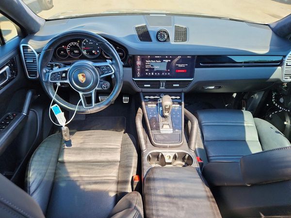 2021 PORSCHE CAYENNE GTS Coupe