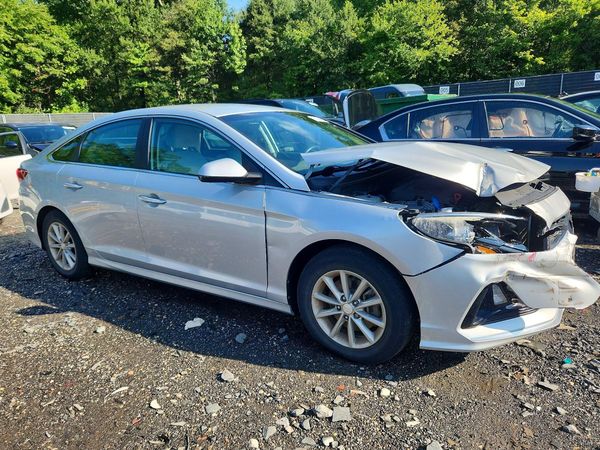 2019 HYUNDAI SONATA Eco Turbo, SE