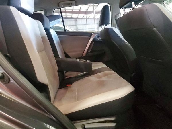 2016 TOYOTA RAV4 XLE (M Grade) — PSRS