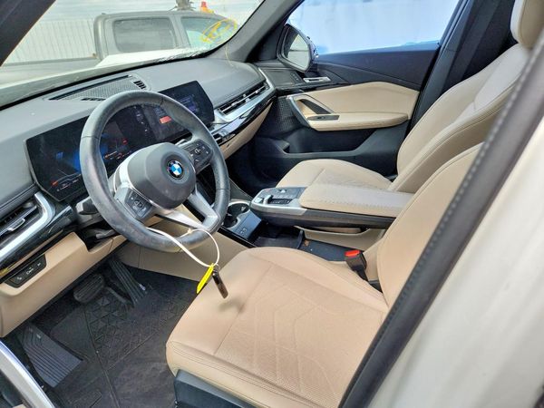 2025 BMW X1 xDrive28i — DENT