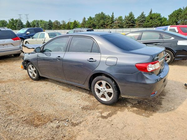 2013 TOYOTA COROLLA