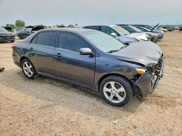 2013 TOYOTA COROLLA