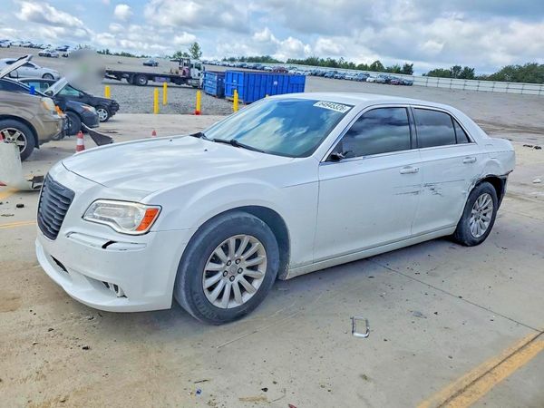 2014 CHRYSLER 300