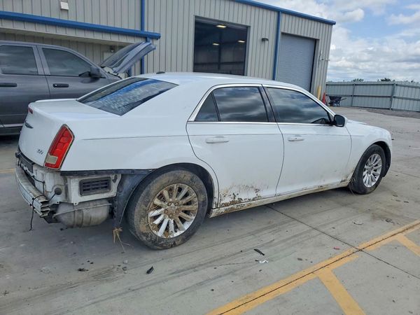 2014 CHRYSLER 300