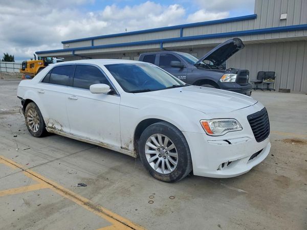 2014 CHRYSLER 300