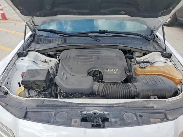 2014 CHRYSLER 300