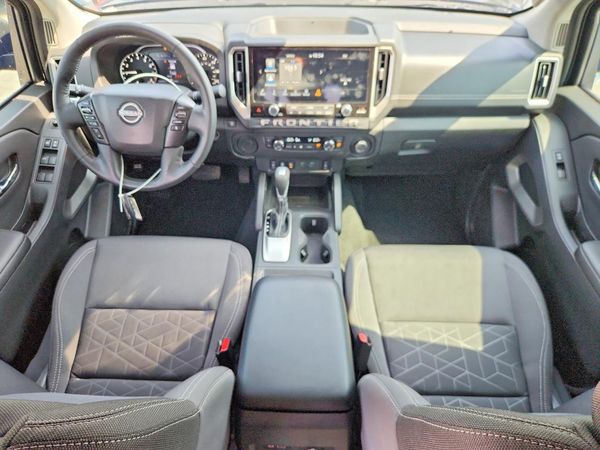 2025 NISSAN FRONTIER