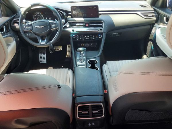 2024 GENESIS G70
