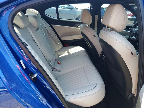 2024 GENESIS G70