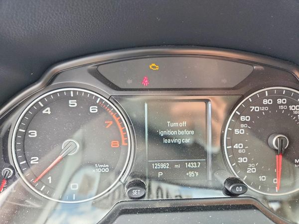 2016 AUDI Q5 quattro Premium Plus