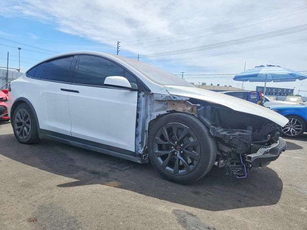 2023 TESLA MODEL X