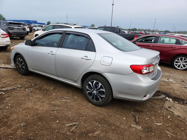 2012 TOYOTA COROLLA