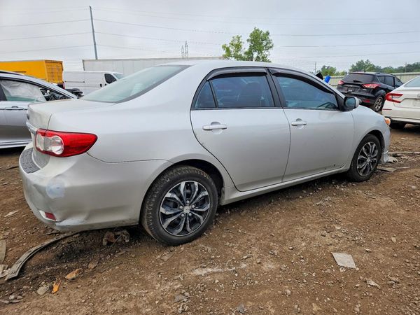 2012 TOYOTA COROLLA