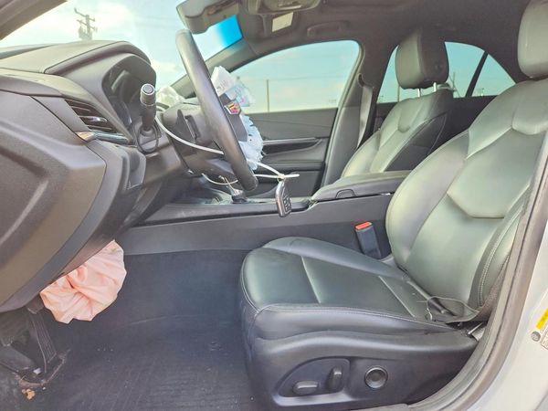 2023 CADILLAC CT4 Luxury+