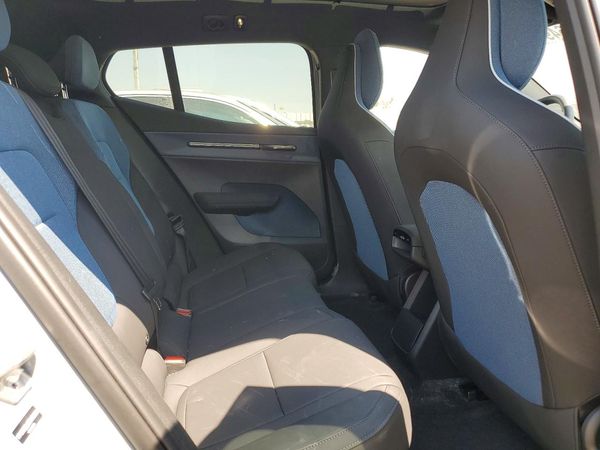 2025 VOLVO EX30 Ultra