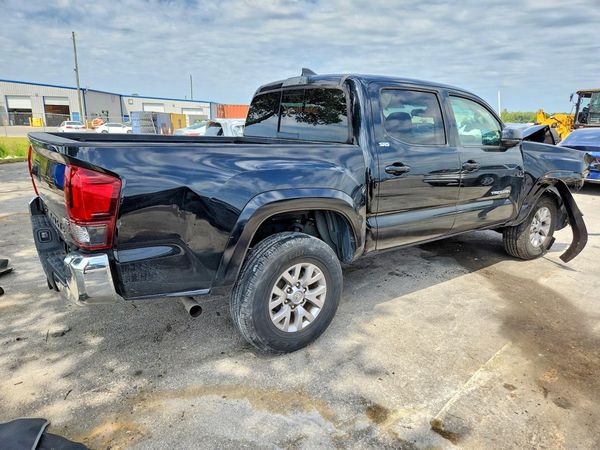 2018 TOYOTA TACOMA