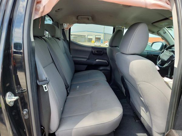 2018 TOYOTA TACOMA