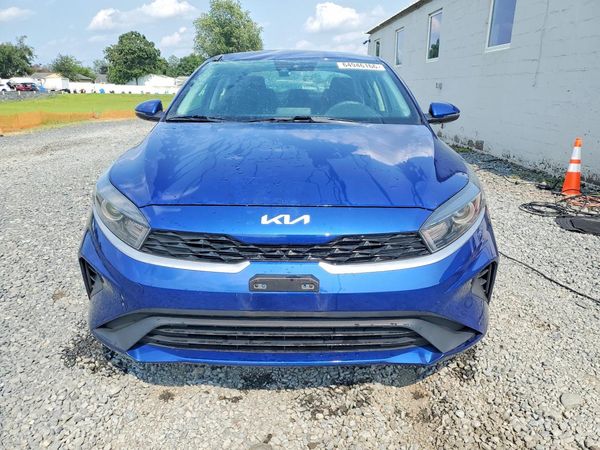 2022 KIA FORTE FE, LXS