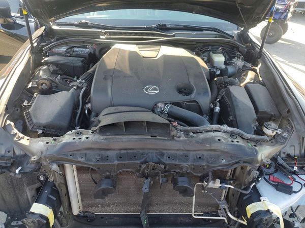 2015 LEXUS IS