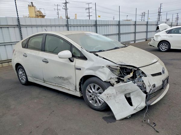 2012 TOYOTA PRIUS