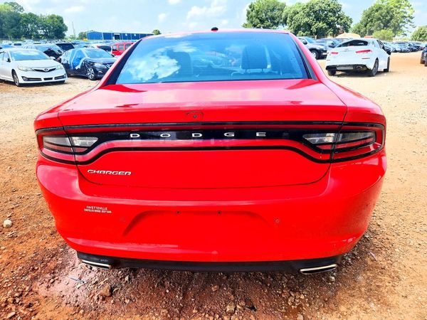 2022 DODGE CHARGER SXT