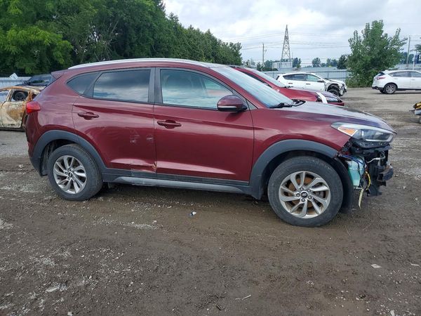 2016 HYUNDAI TUCSON