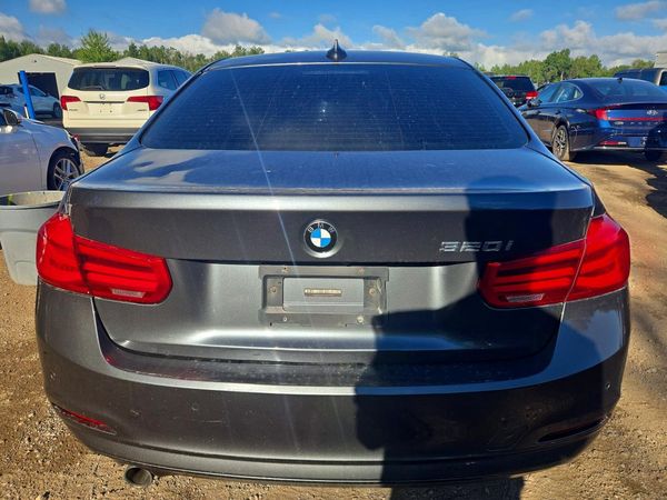 2016 BMW 320 SA