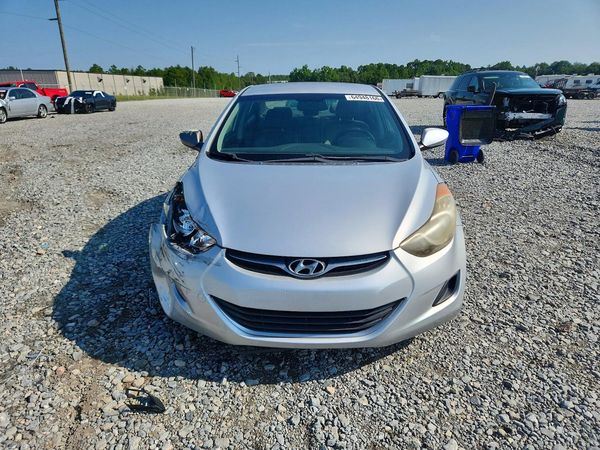 2012 HYUNDAI ELANTRA GLS(Middle grade)
