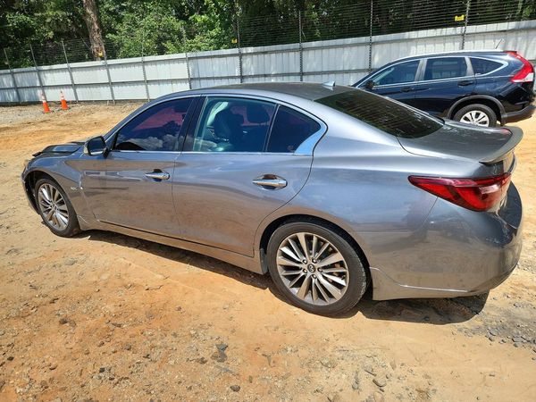 2018 INFINITI Q50