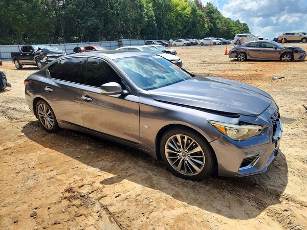 2018 INFINITI Q50