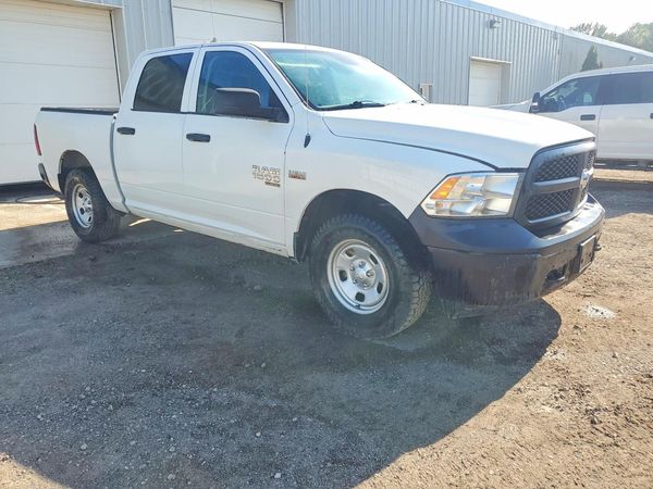 2019 RAM 1500 CLASSIC Tradesman, ST