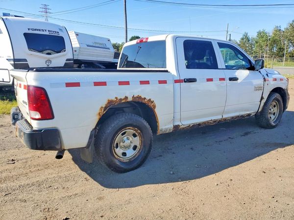 2013 RAM 1500 ST