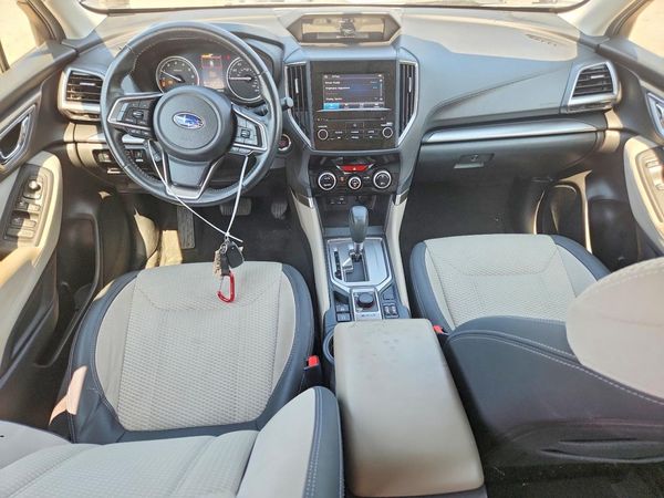 2022 SUBARU FORESTER Premium