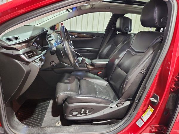 2013 CADILLAC XTS Luxury — DENT