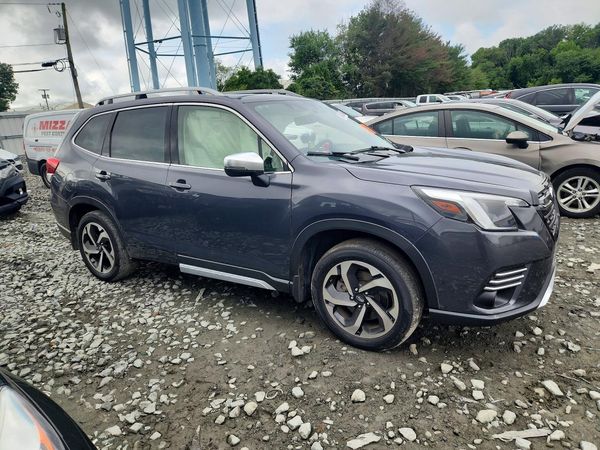 2023 SUBARU FORESTER