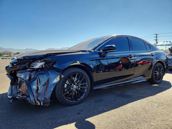 2023 TOYOTA CAMRY XSE