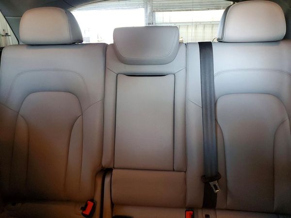 2013 AUDI Q5 Premium Plus