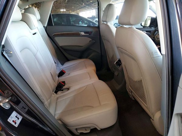 2013 AUDI Q5 Premium Plus