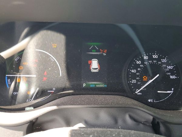 2021 TOYOTA SIENNA LE