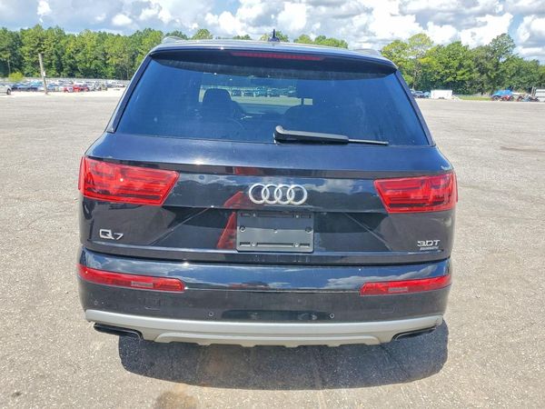 2017 AUDI Q7